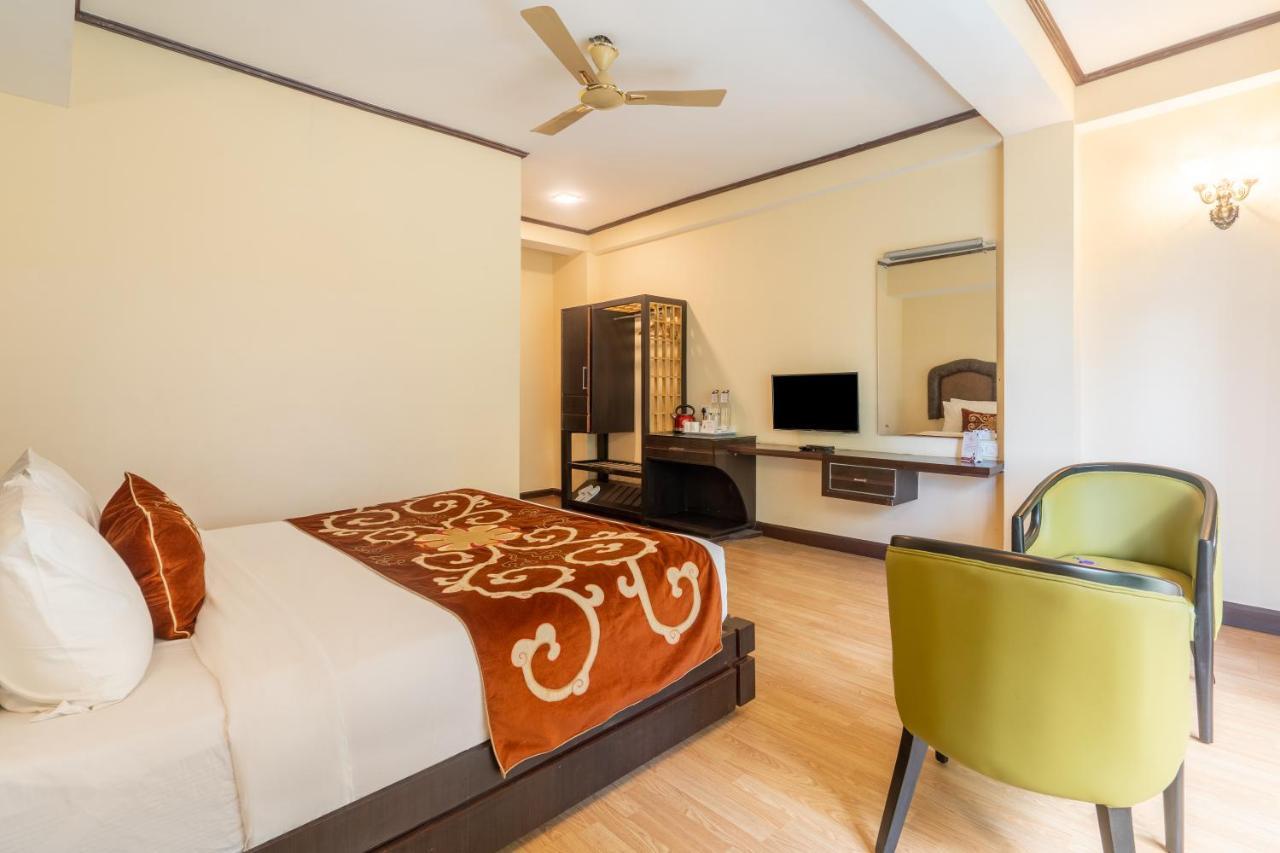 Summit Lillium Hotel & Spa Kalimpong Exteriör bild