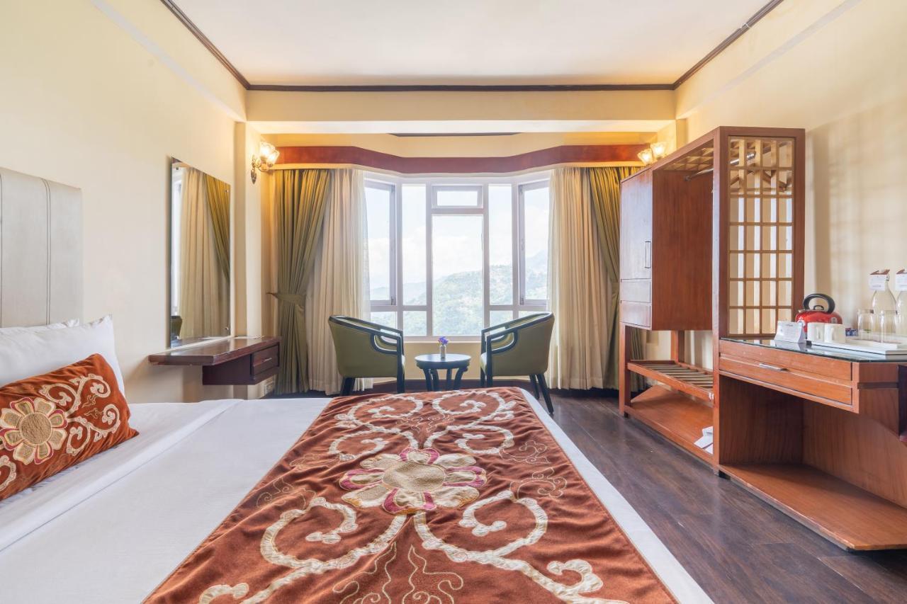 Summit Lillium Hotel & Spa Kalimpong Exteriör bild