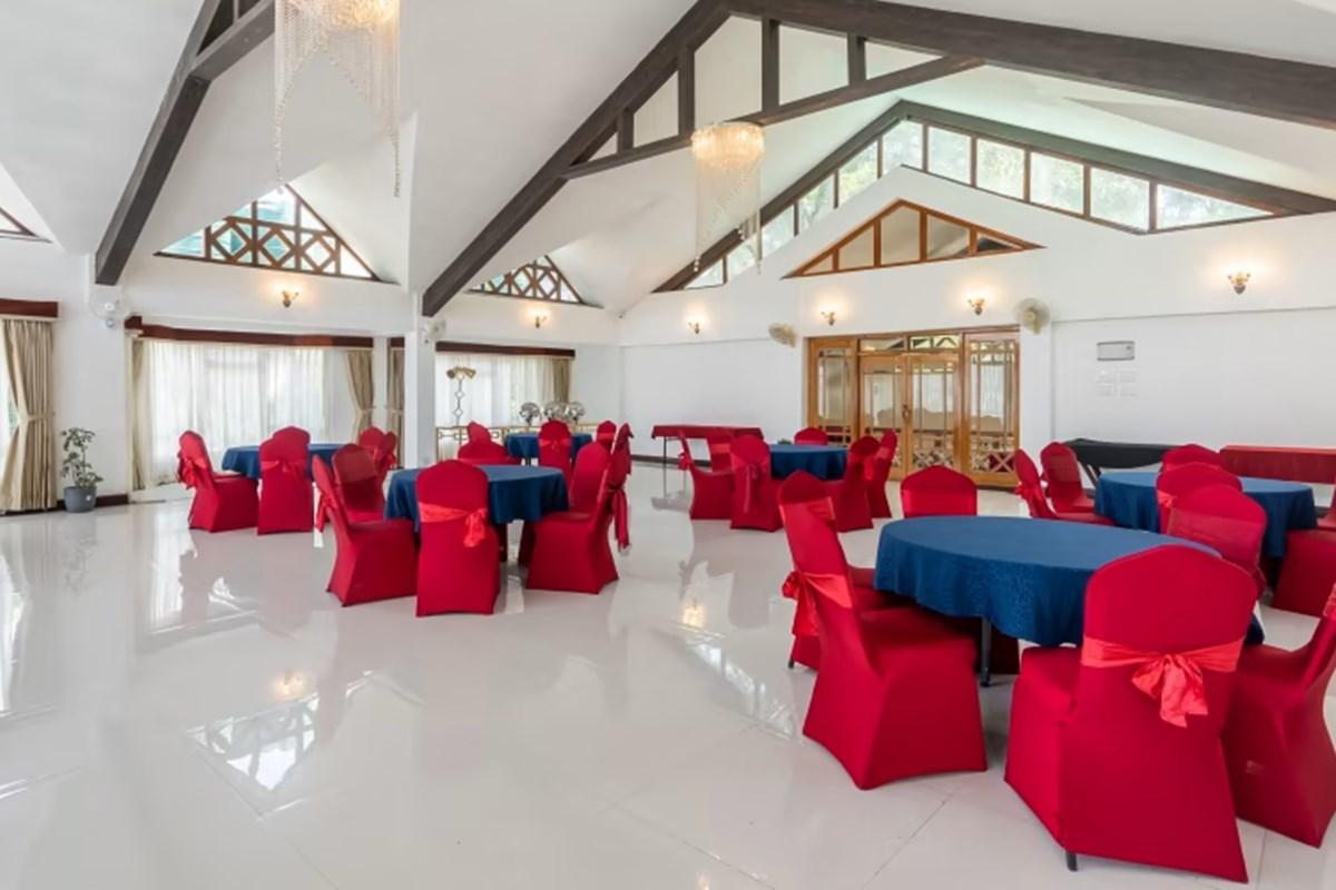 Summit Lillium Hotel & Spa Kalimpong Exteriör bild